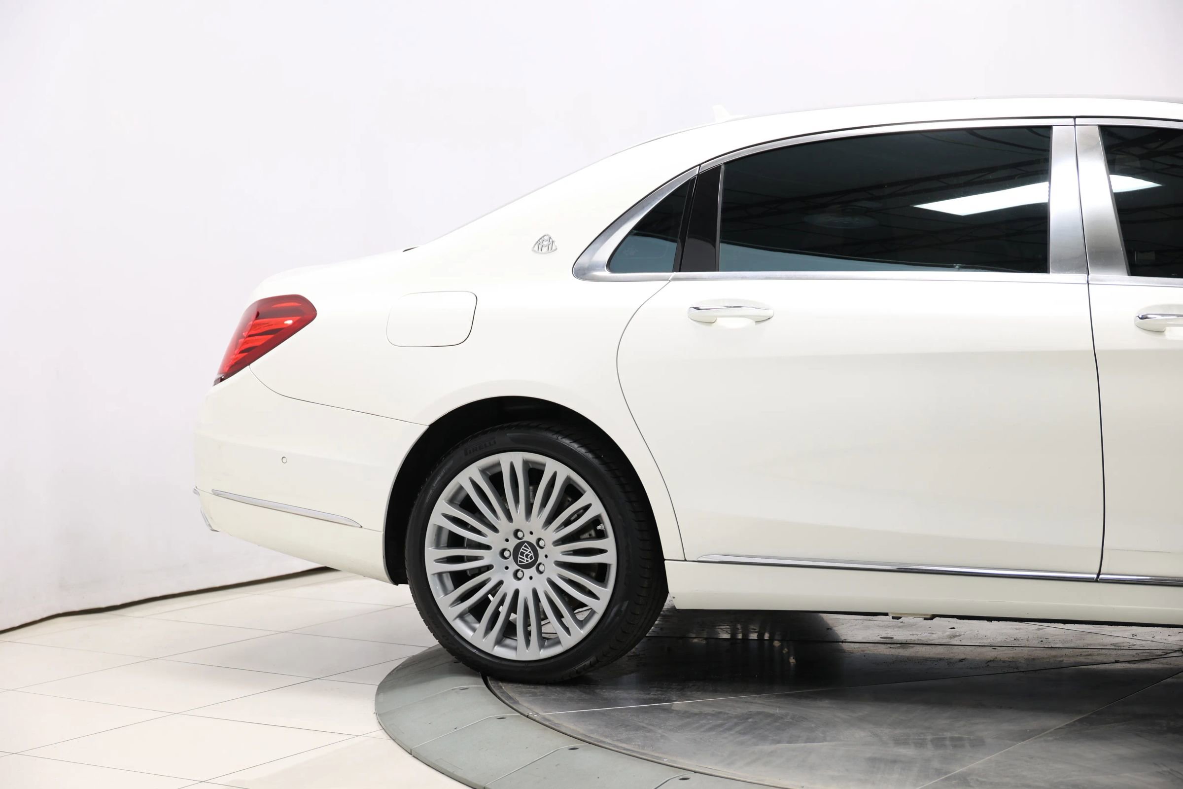 Used 2016 Mercedes-Benz Maybach S 600 image 88