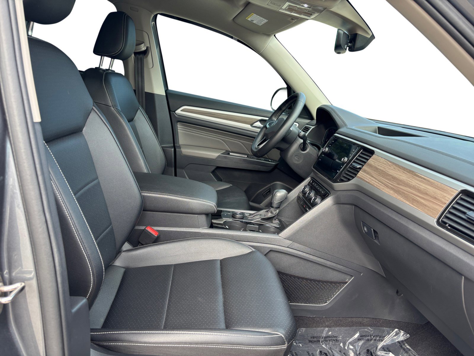 Used 2021 Volkswagen Atlas SEL w/ MDO Package (Bench Seat) image 15