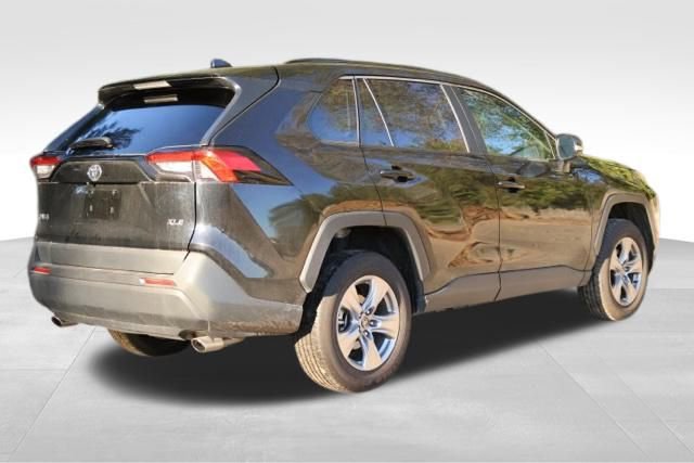 Used 2024 Toyota RAV4 XLE image 26