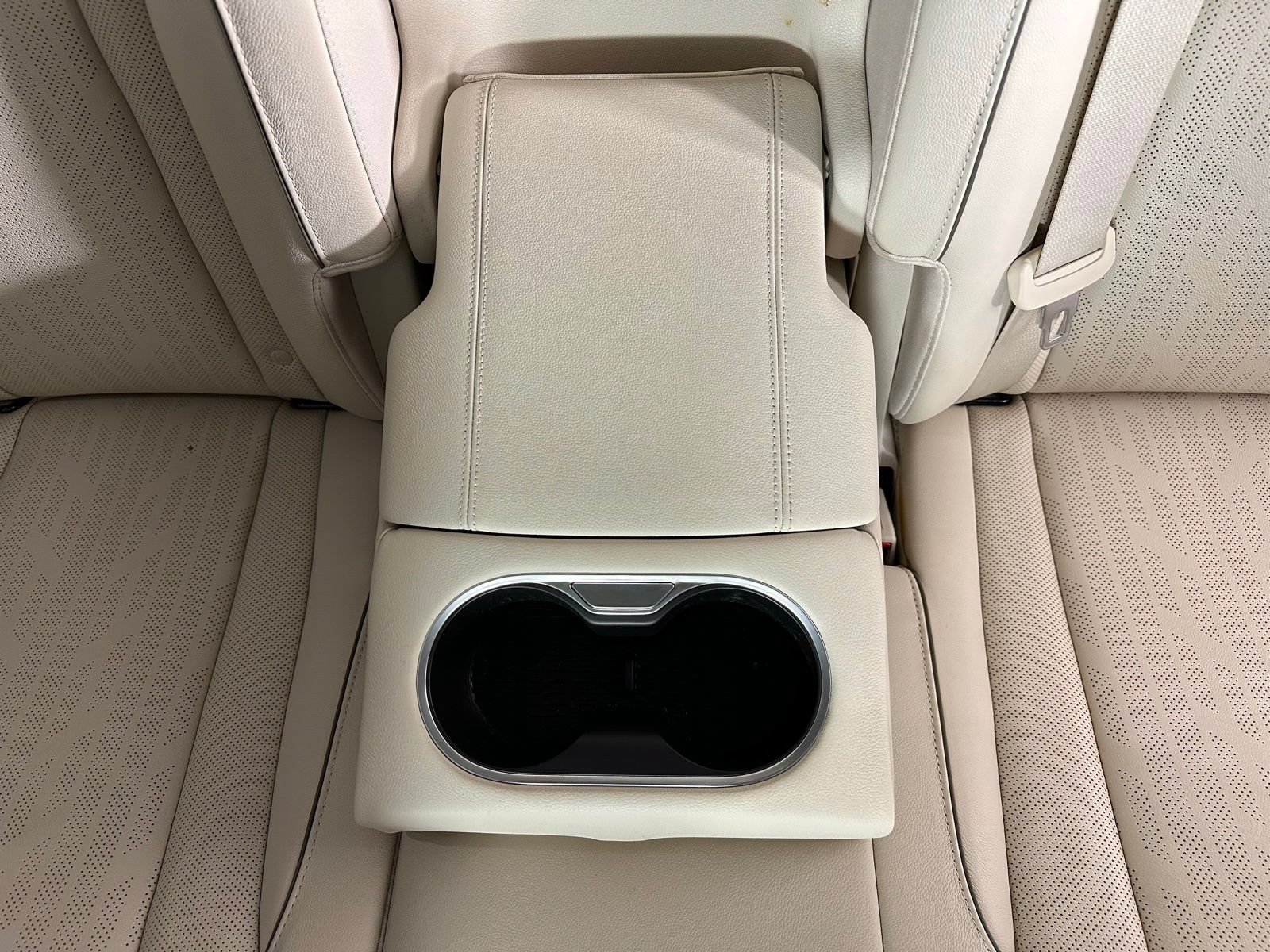 Used 2023 Genesis GV80 2.5T w/ Advanced Package AWD/4WD image 33