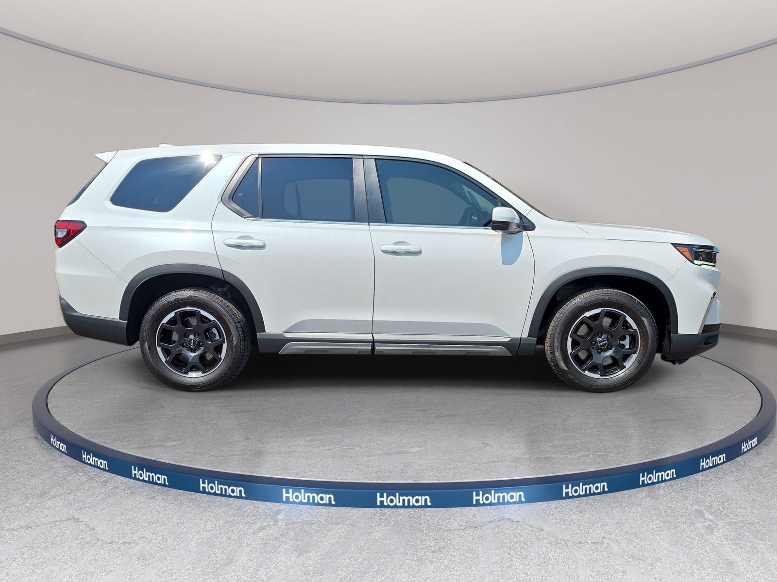 Certified 2025 Honda Pilot EX-L image 4