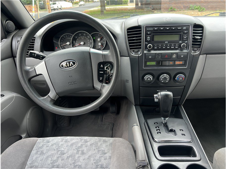 Used 2008 Kia Sorento 2WD image 13