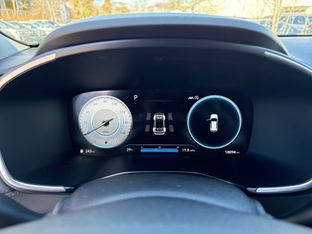 Used 2023 Hyundai Santa Fe SEL w/ Premium Package image 9