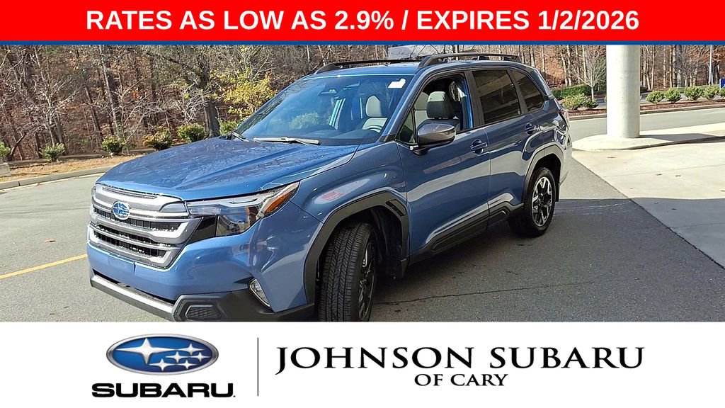 Used 2025 Subaru Forester Premium w/ Protection Package image 4
