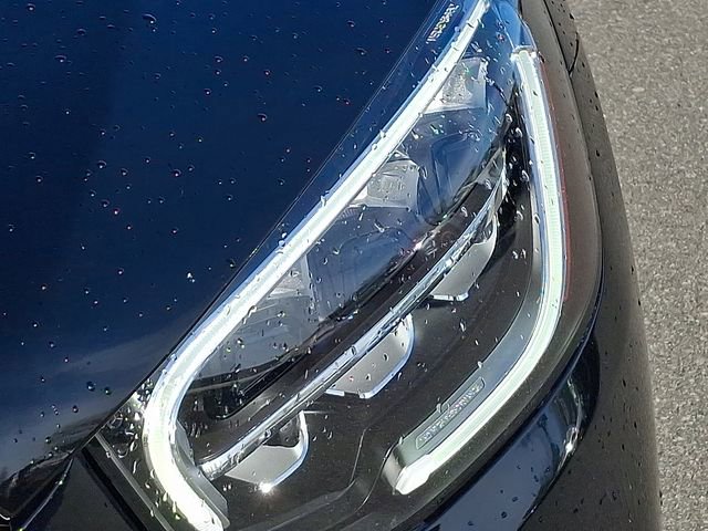 Used 2022 Mercedes-Benz GLC 300 image 9