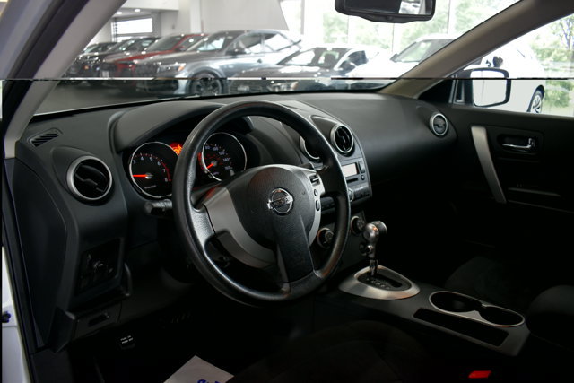 Used 2010 Nissan Rogue S w/ 360 Degree Value Pkg FWD image 11
