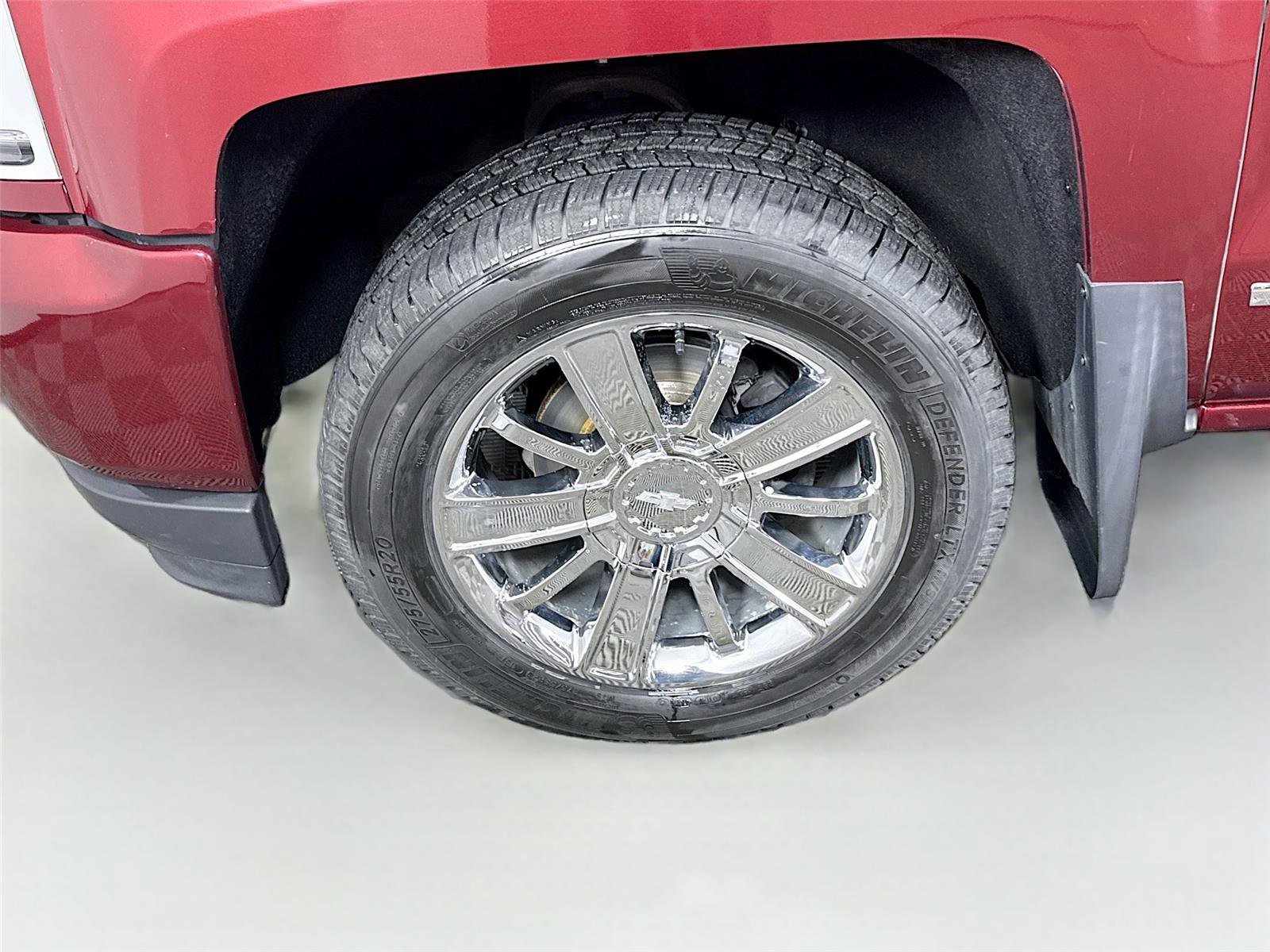 Used 2017 Chevrolet Silverado 1500 High Country image 25