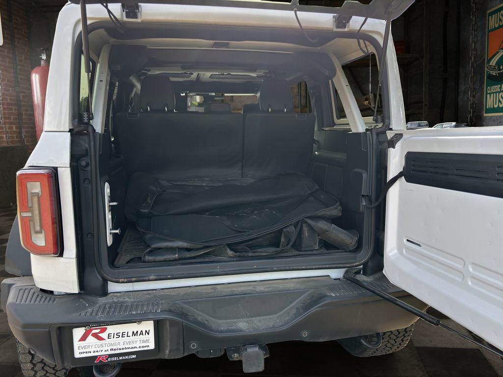 Used 2025 Ford Bronco Badlands AWD/4WD image 10