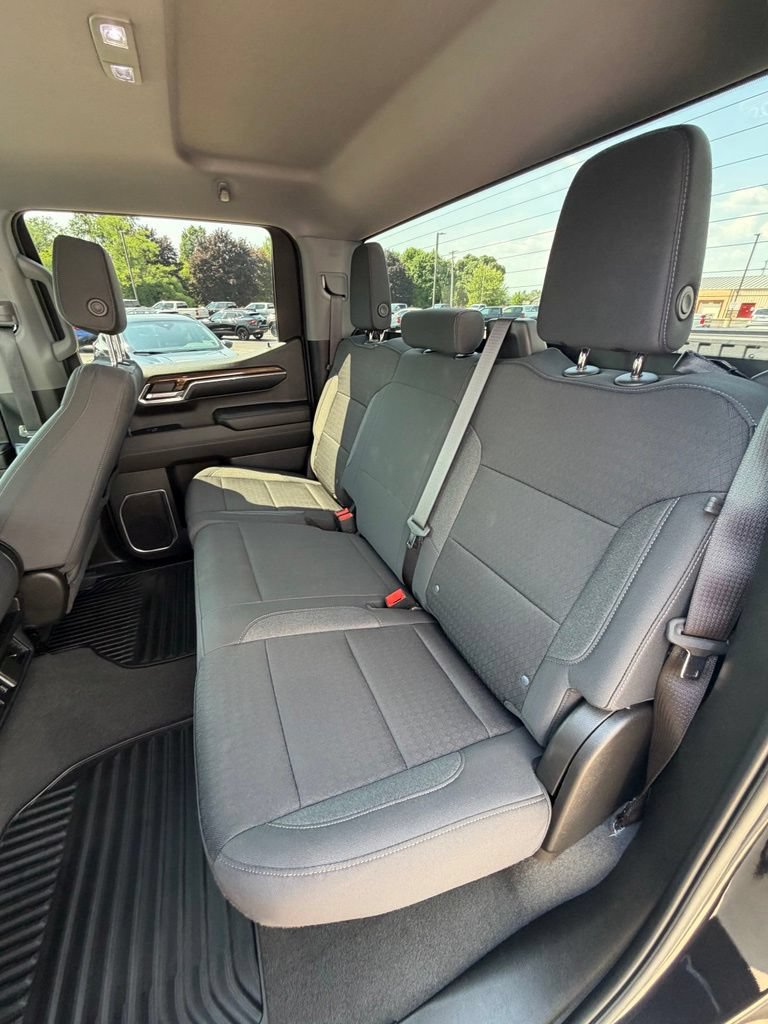 Certified 2024 Chevrolet Silverado 1500 LT AWD/4WD image 10