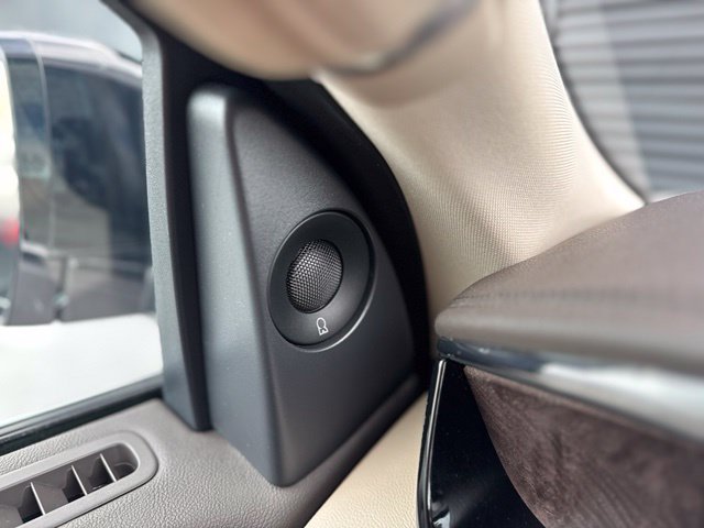 Used 2024 Lincoln Navigator Reserve AWD/4WD image 15