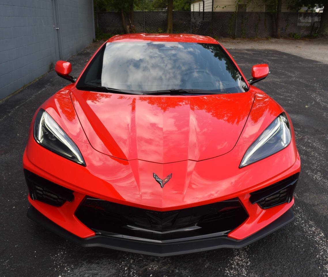 Used 2025 Chevrolet Corvette Stingray Coupe w/ Z51 Performance Package RWD image 4