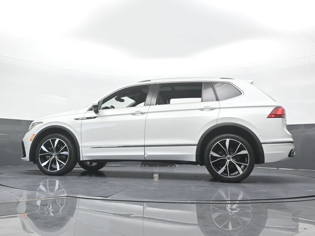 Used 2023 Volkswagen Tiguan SEL R-Line AWD/4WD image 66