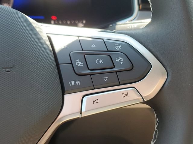 New 2026 Volkswagen Taos SE AWD/4WD image 24