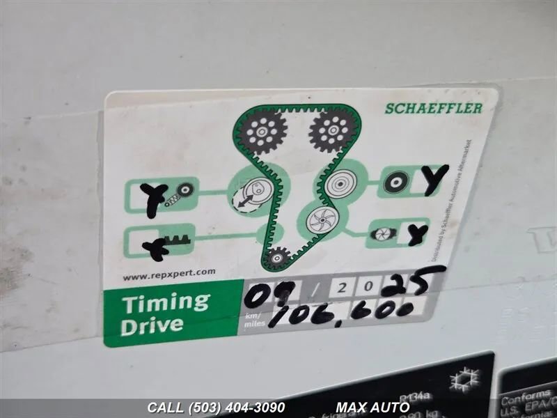 Used 2015 Volvo XC60 T5 Platinum image 37