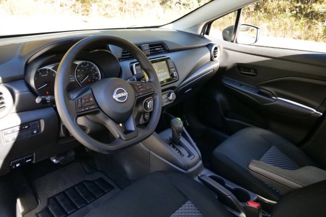 Used 2024 Nissan Versa S w/ S Plus Package image 7