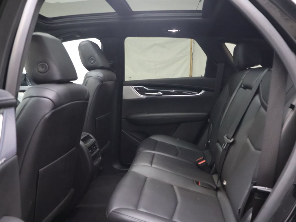 Used 2023 Cadillac XT5 Premium Luxury AWD/4WD image 14