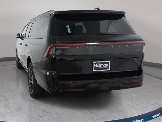 New 2027 Lincoln Navigator L Reserve w/ Jet Appearance Package AWD/4WD image 6