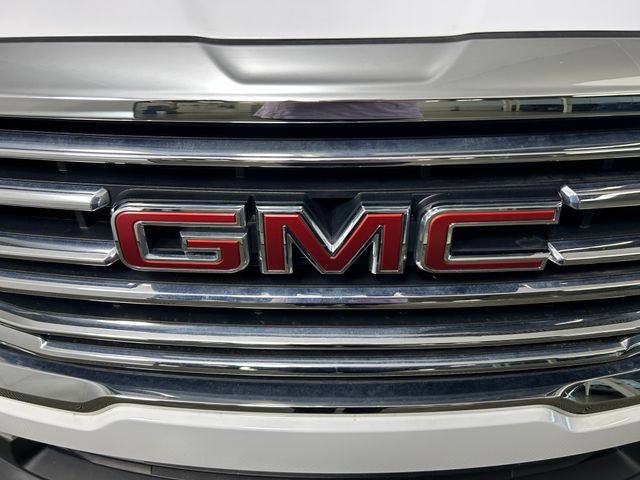 Used 2023 GMC Terrain SLT AWD/4WD image 10