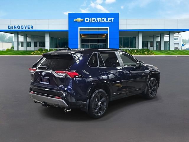 Used 2019 Toyota RAV4 XSE image 5