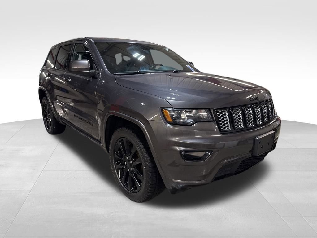 Certified 2020 Jeep Grand Cherokee Altitude image 8