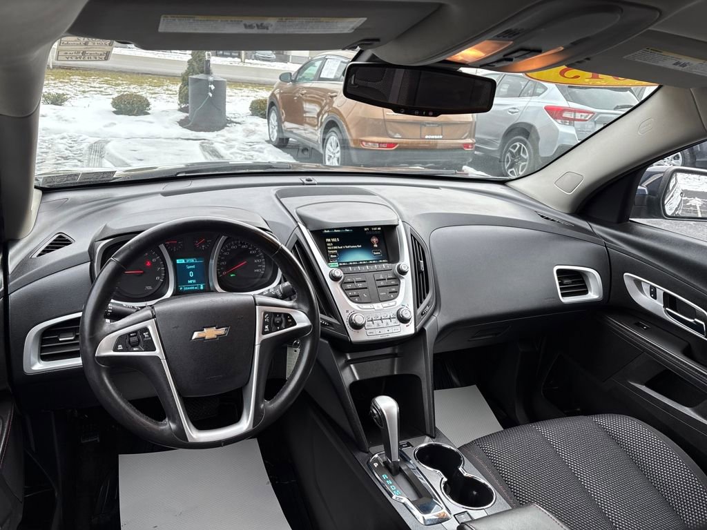 Used 2015 Chevrolet Equinox LT w/ Driver Convenience Package image 11