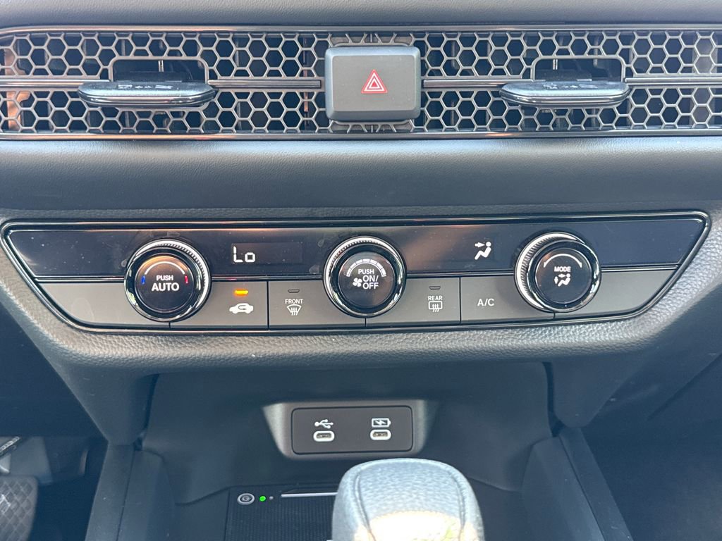 Certified 2026 Honda HR-V LX image 24