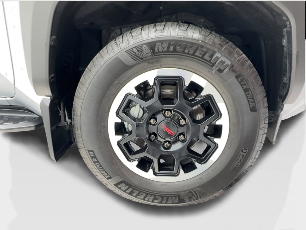 Used 2025 Toyota 4Runner TRD Off-Road Premium w/ Tow Technology Package AWD/4WD image 13