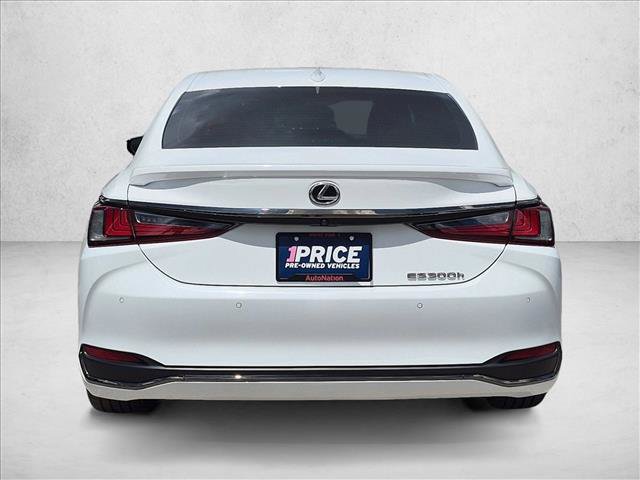 Certified 2023 Lexus ES 300h F Sport w/ Accessory Package (Z1) FWD image 7