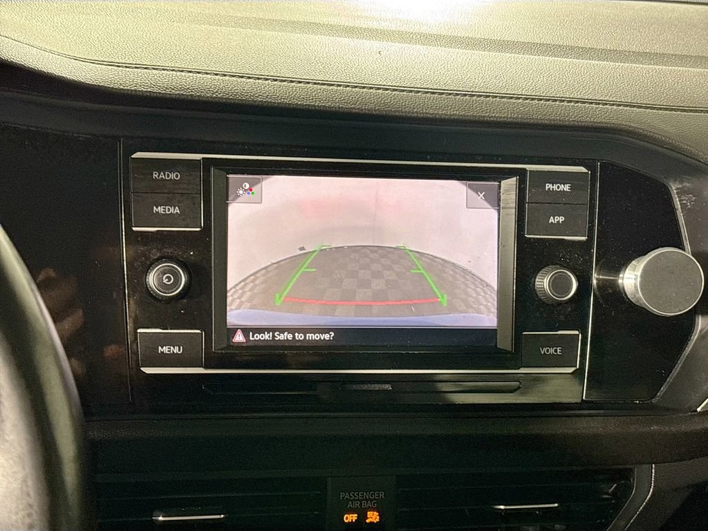 Certified 2022 Volkswagen Jetta S image 16