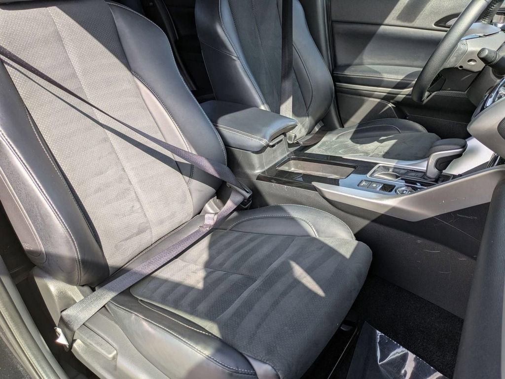 Used 2025 Mitsubishi Eclipse Cross SE image 28