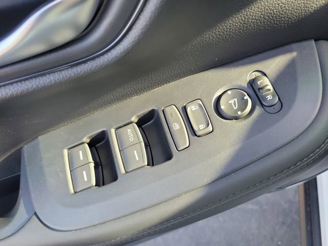 New 2026 Honda HR-V LX image 17