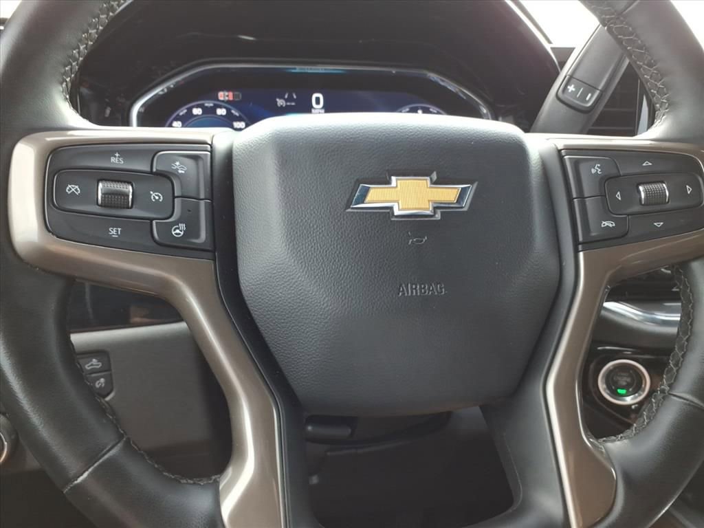 Used 2024 Chevrolet Silverado 3500 High Country w/ High Country Premium Package AWD/4WD image 25