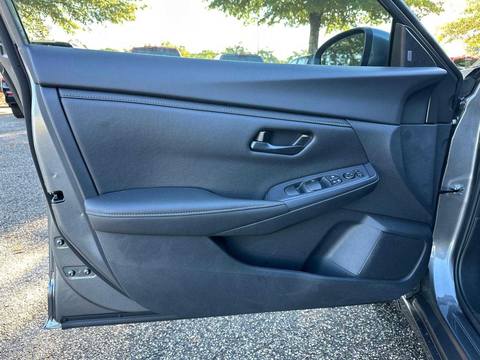 New 2026 Nissan Rogue SV image 10