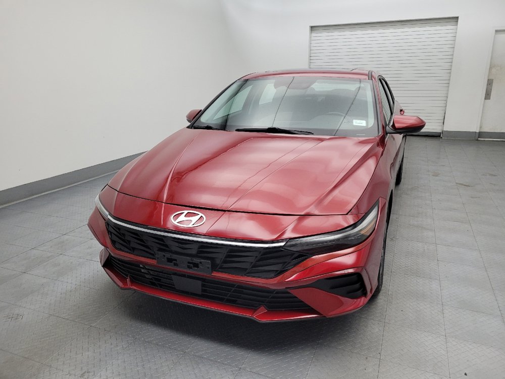 Used 2025 Hyundai Elantra SEL FWD image 15