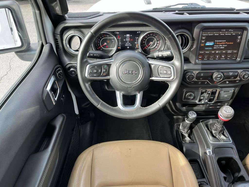 Used 2018 Jeep Wrangler Unlimited Sahara image 10