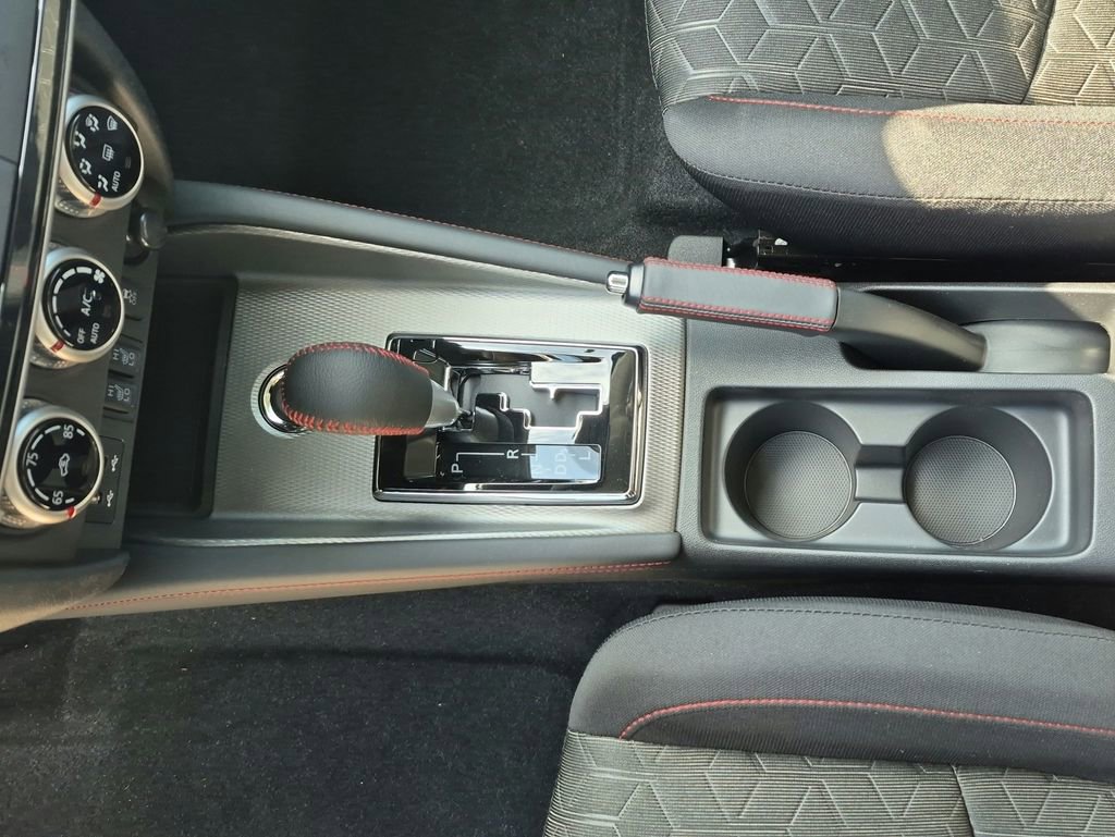 Used 2025 Mitsubishi Outlander Sport LE image 12