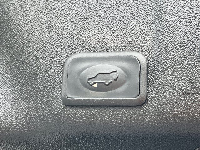 Used 2015 GMC Acadia SLT FWD image 36