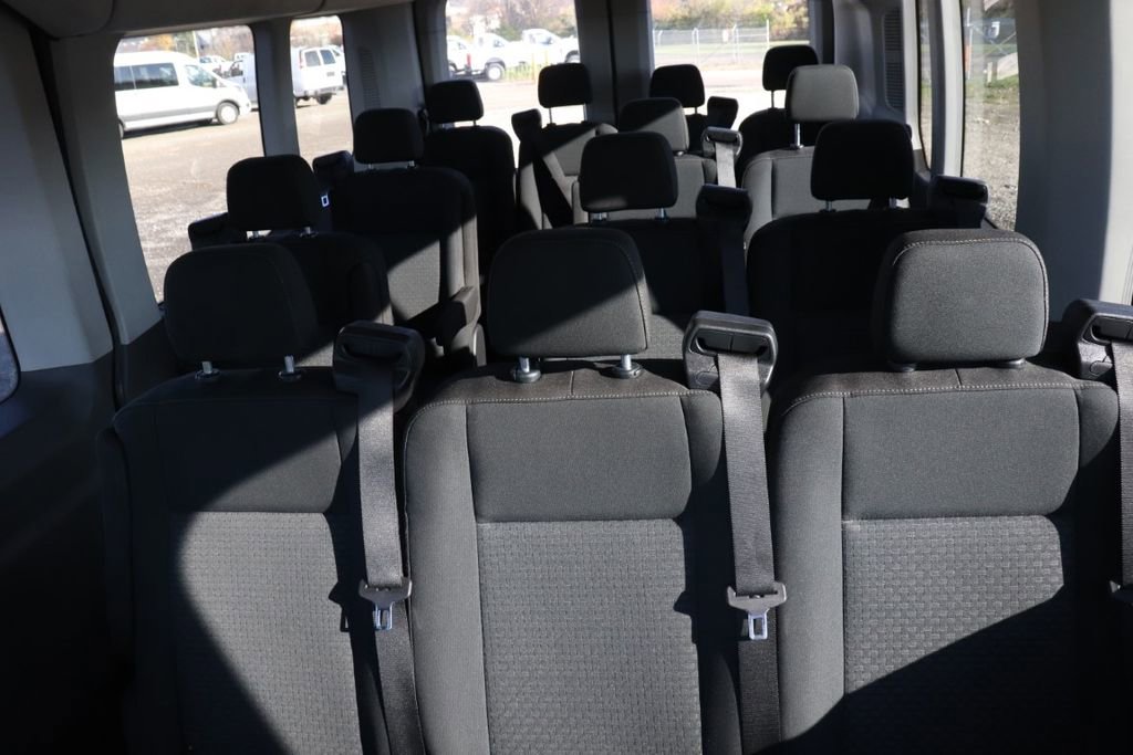 Used 2023 Ford Transit 350 XLT image 12