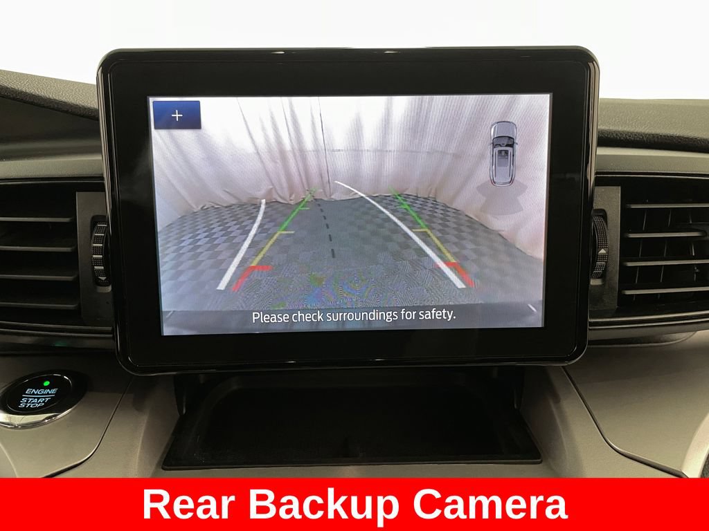 Used 2021 Ford Explorer XLT AWD/4WD image 3