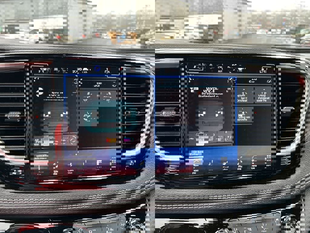 New 2026 Chrysler Pacifica Select AWD/4WD image 14