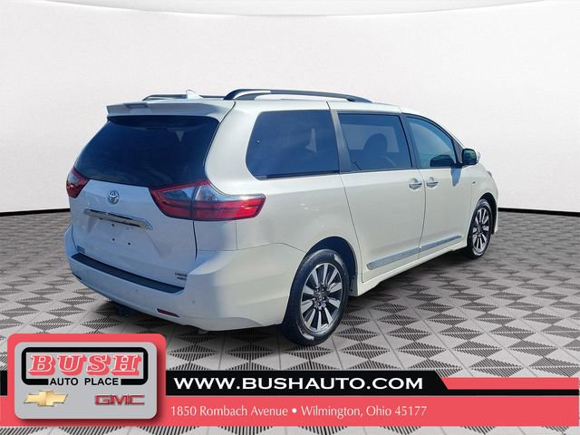 Used 2020 Toyota Sienna Limited Premium image 4