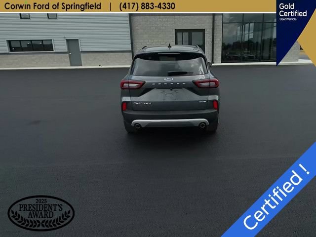 Used 2025 Ford Escape Platinum AWD/4WD image 4