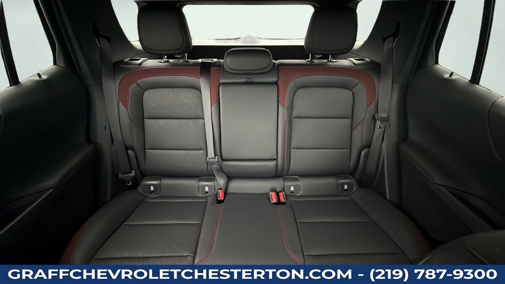 New 2027 Chevrolet Equinox RS AWD/4WD image 32