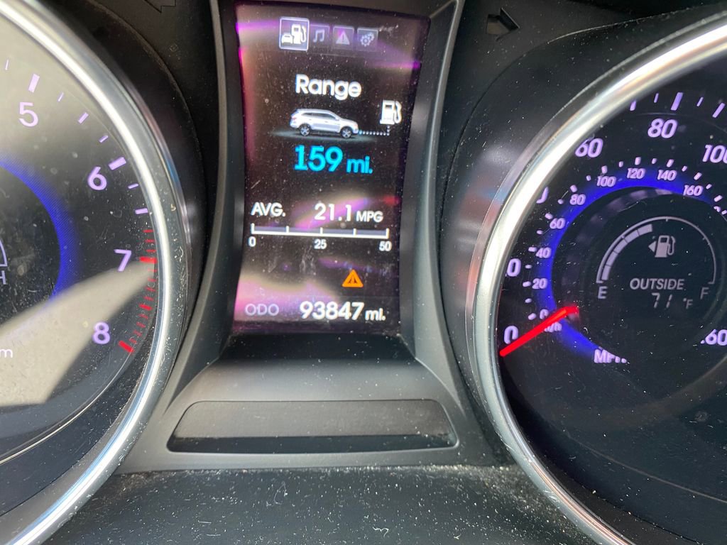 Used 2014 Hyundai Santa Fe GLS w/ Premium Package 05 FWD image 33