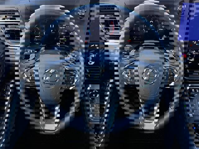 Used 2025 Lexus GX 550 image 13