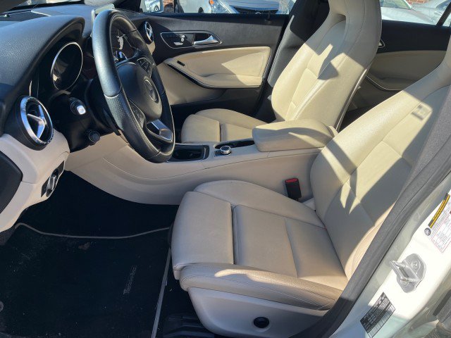 Used 2018 Mercedes-Benz CLA 250 image 12