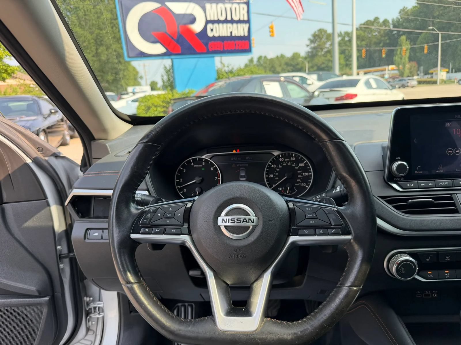 Used 2019 Nissan Altima 2.5 SR w/ SR Premium Package AWD/4WD image 11