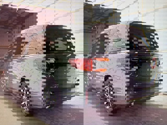 Used 2025 Honda Odyssey EX-L image 2