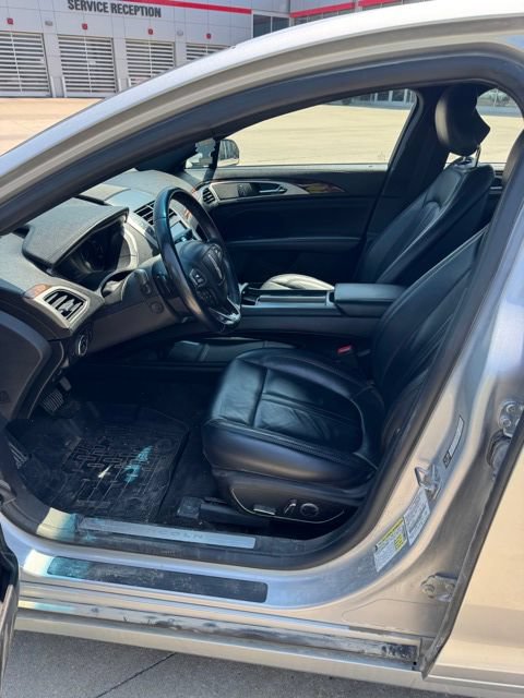 Used 2018 Lincoln MKZ Select w/ Select Plus Package AWD/4WD image 22