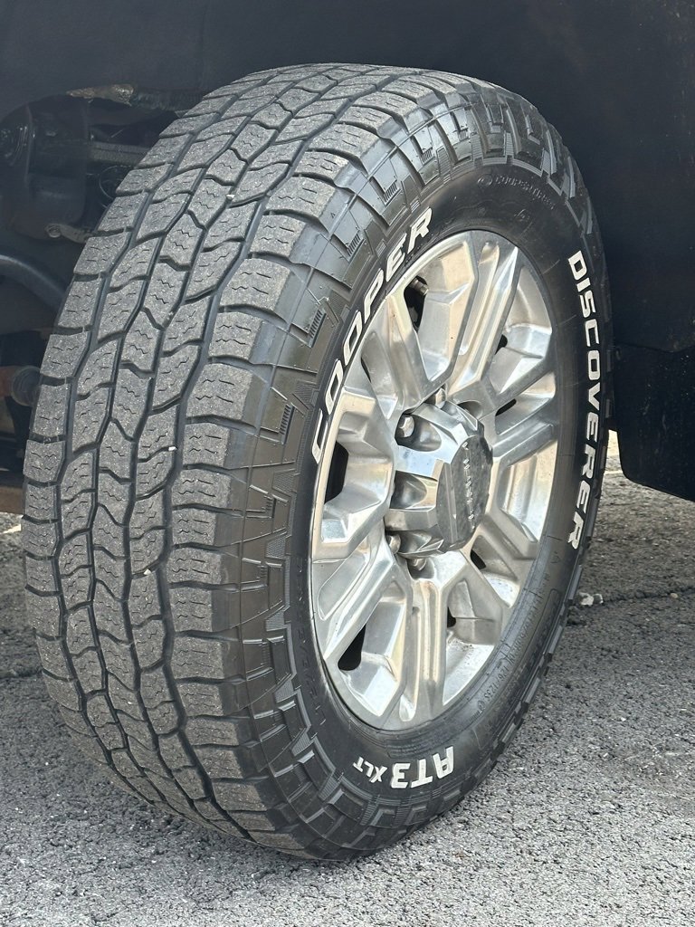 Used 2021 GMC Sierra 2500 Denali w/ Denali Ultimate Package image 11